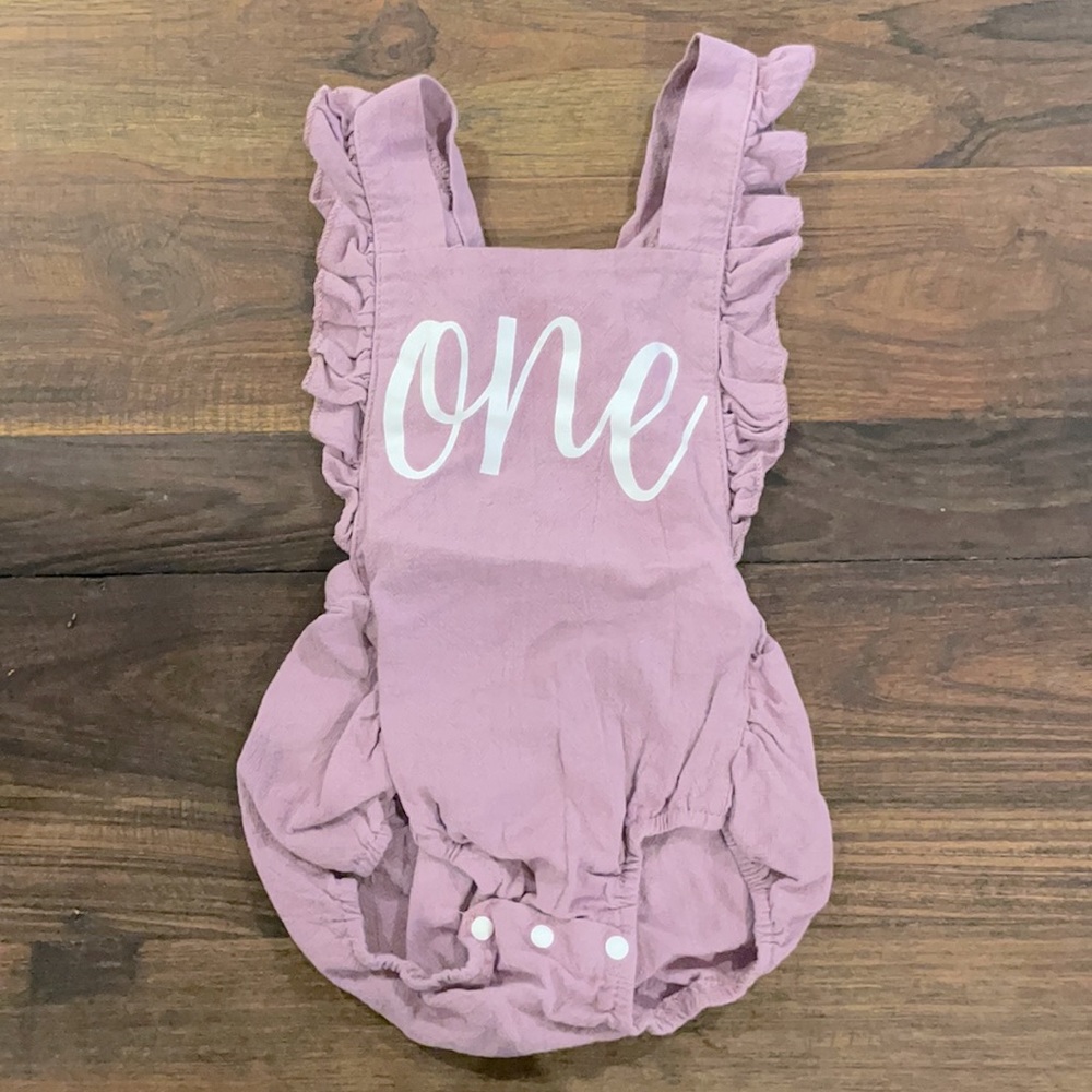 “One” one piece